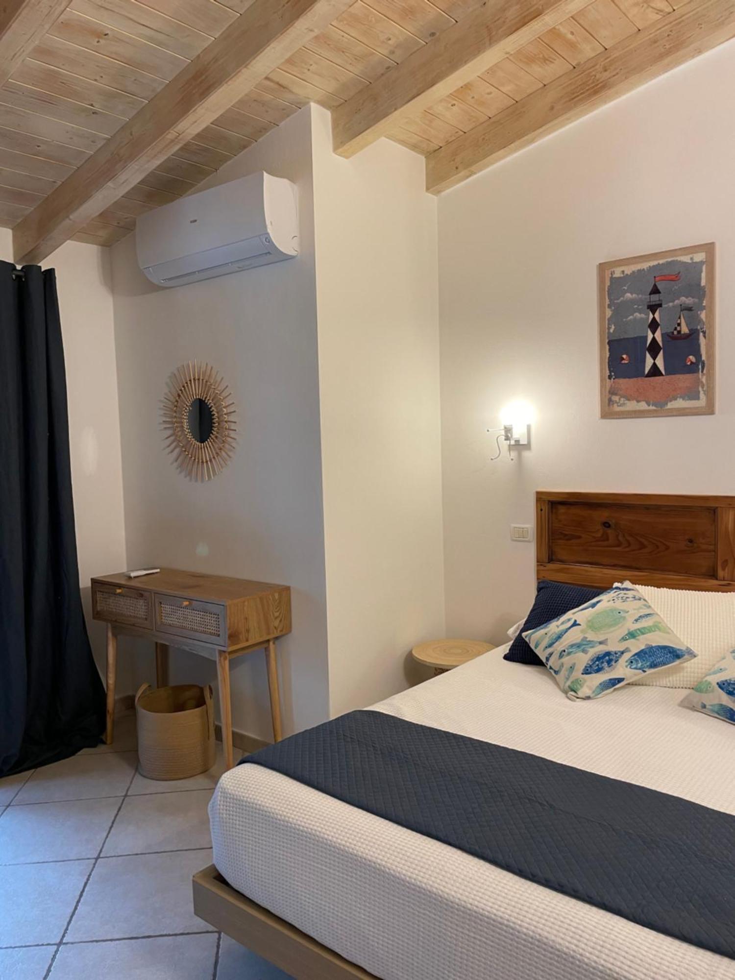 Blue Vista - Casa Marina Apartment Buggerru Bagian luar foto